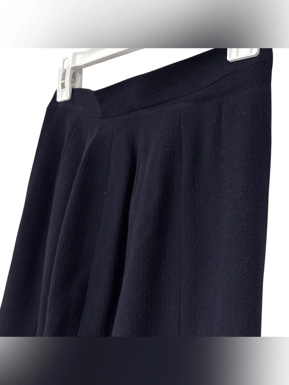 Chanel Authentic Dark Navy Blue Vintage 100% Wool Skirt Size 36 or US 4/6